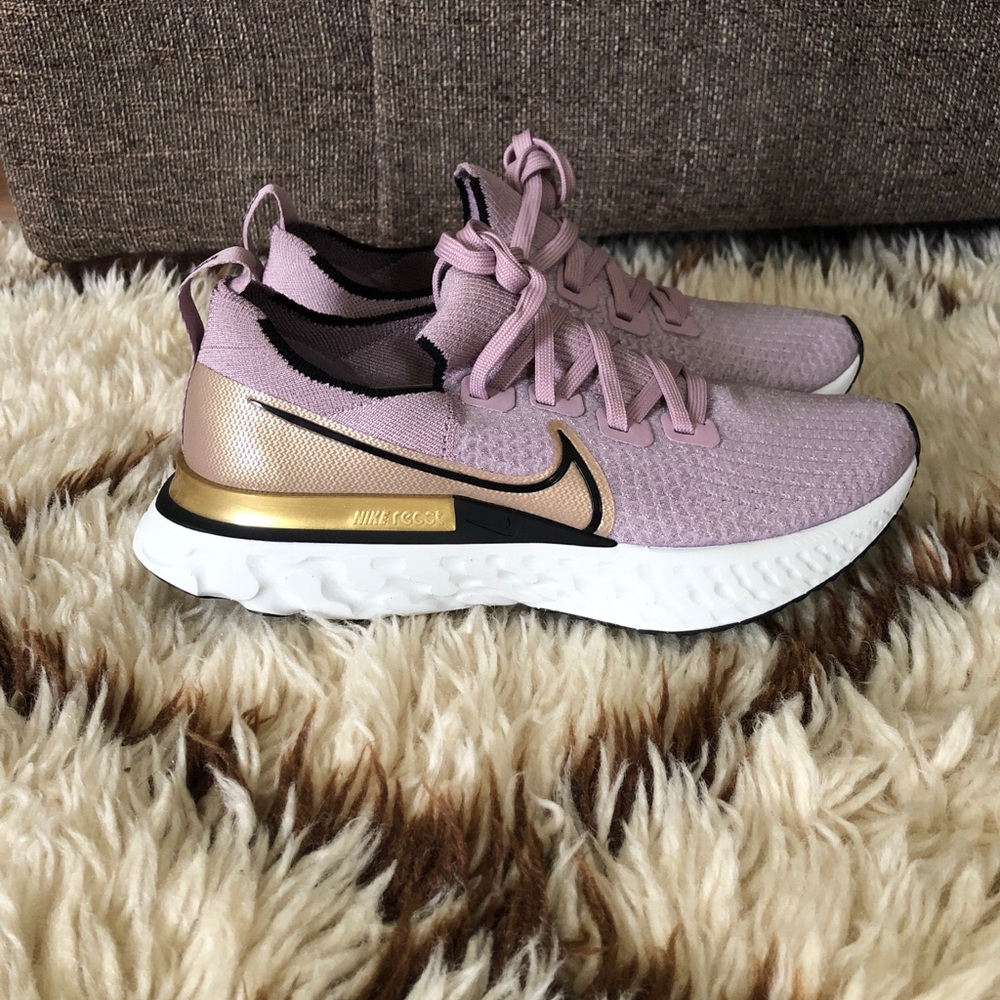 Nike React Infinity Run Flyknit